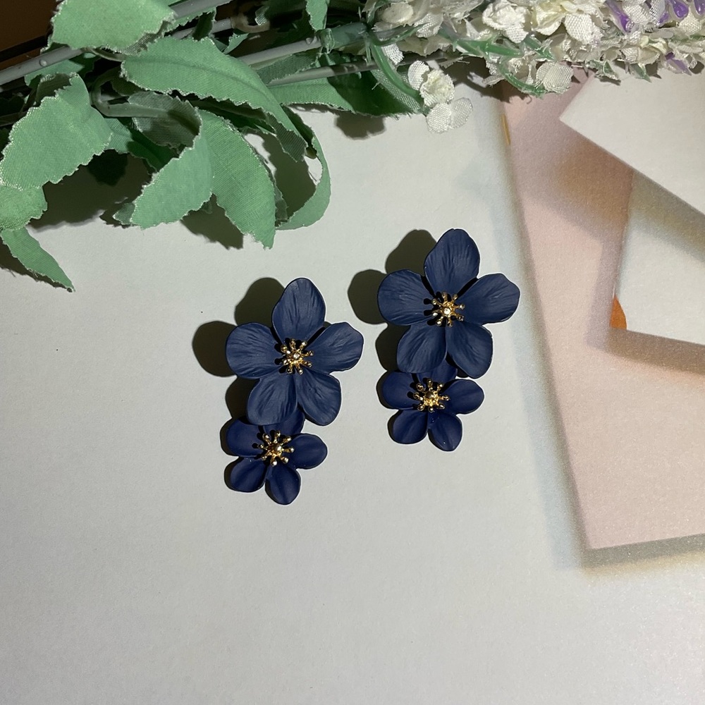 Dark Blue Flower Earrings - Picture 1 of 4